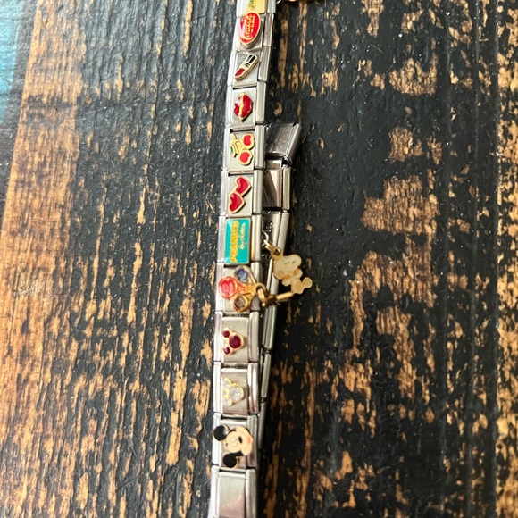 Mudd Watch with Italian charms. - Picture 2 of 4